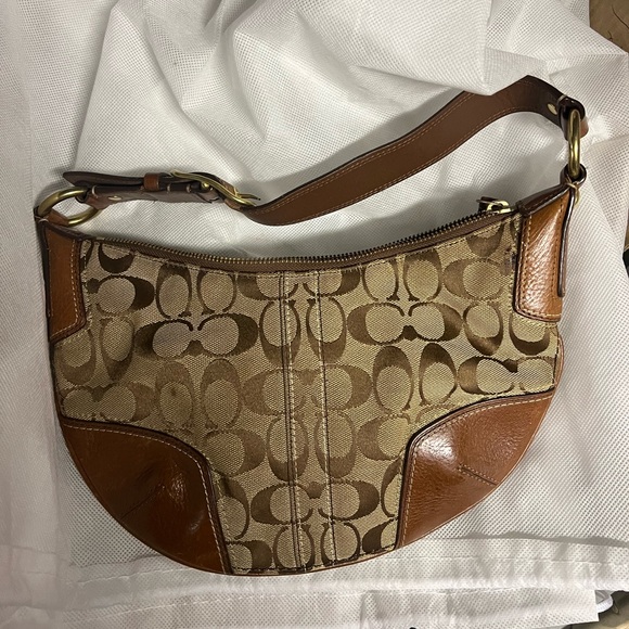 Coach bag for sale - Picture 3 of 3